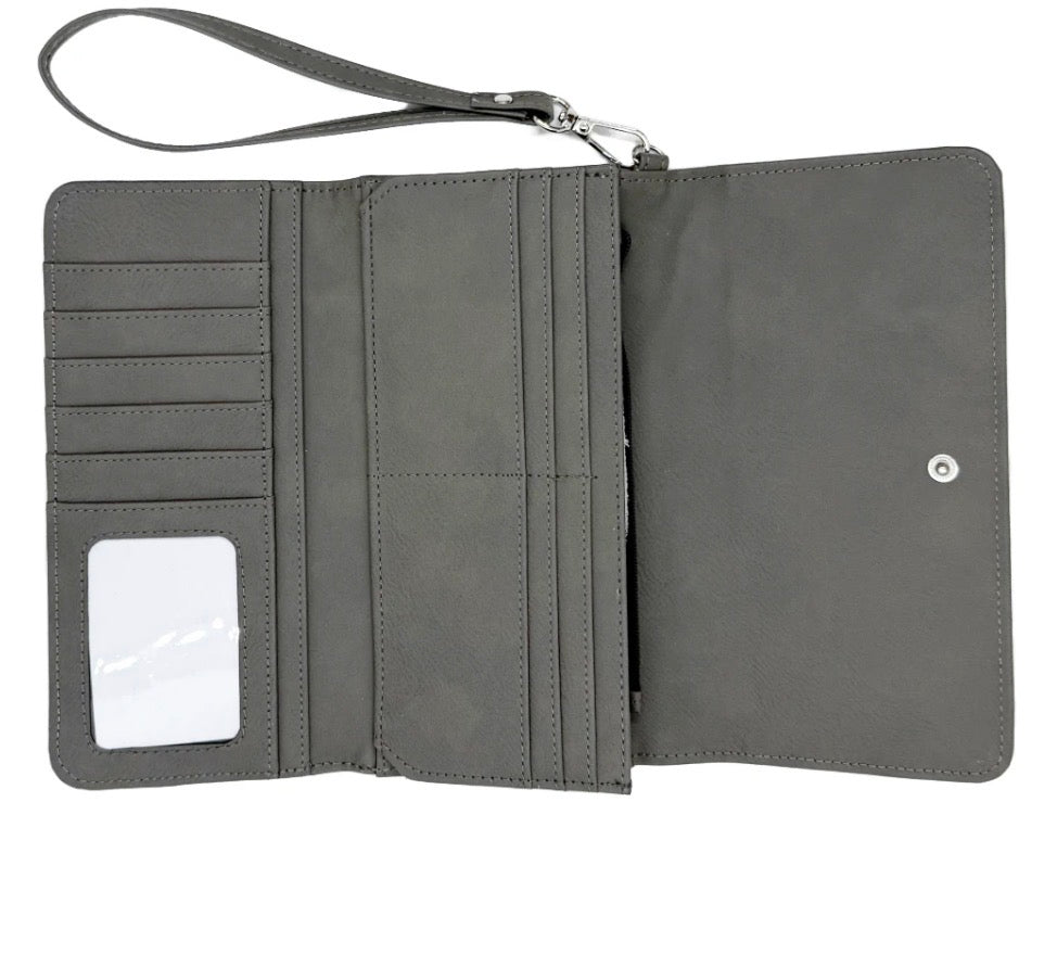 Pampered Tri-Fold Wristlet